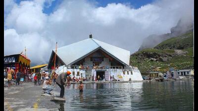 n army team on Sunday visited the Hemkunt Sahib, which will open for pilgrims on May 20, and inspected the road leading to the revered Sikh shrine in the Garhwal Himalayas in Uttarakhand, an official said. n army team on Sunday visited the Hemkunt Sahib, which will open for pilgrims on May 20, and inspected the road leading to the revered Sikh shrine in the Garhwal Himalayas in Uttarakhand, an official said.