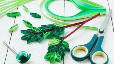 Practice regularly: Like any other skill, becoming an expert at paper quilling requires practice. Set aside regular time to work on your projects and experiment with new techniques. As you practice, you will develop greater dexterity and speed, which will help you create more complex designs. (Unsplash)