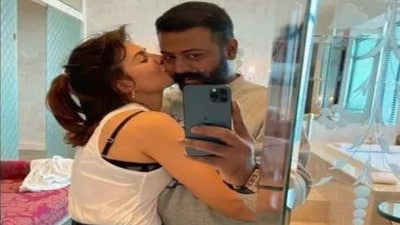 This photo of Sukesh Chandrashekhar and actor Jacqueline Fernandez had gone viral last year This photo of Sukesh Chandrashekhar and actor Jacqueline Fernandez had gone viral last year