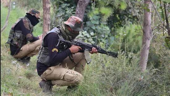 On the intervening night of 8/9 April 2023, alert troops of Indian Army on the LoC in the Poonch Sector(J&K), detected some suspicious movement of a group of individuals (Representative Image)