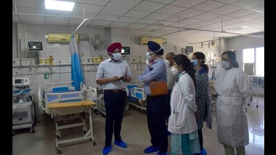 Covid-19 preparedness mock drill conducted at civil hospital in Ludhiana Covid-19 preparedness mock drill conducted at civil hospital in Ludhiana