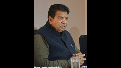 Haryana Vidhan Sabha speaker Gian Chand Gupta on Monday apprised a visiting foreign delegation about the steps taken towards making the state assembly paperless, saying the initiative has helped in saving 98% paper. (HT Photo)