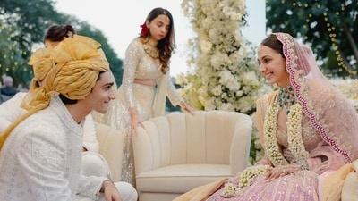 Kiara Advani treated fans to her wedding photos in her new Instagram post. Kiara Advani treated fans to her wedding photos in her new Instagram post.