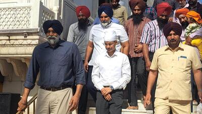 Punjab Police chief Gaurav Yadav (centre) at the Golden Temple in Amritsar on Monday. Yadav said the situation in the state was “quite normal” and mischievous elements, backed by the ISI, will not be allowed to disturb the hard-earned peace. (Sameer Sehgal/HT) Punjab Police chief Gaurav Yadav (centre) at the Golden Temple in Amritsar on Monday. Yadav said the situation in the state was “quite normal” and mischievous elements, backed by the ISI, will not be allowed to disturb the hard-earned peace. (Sameer Sehgal/HT)