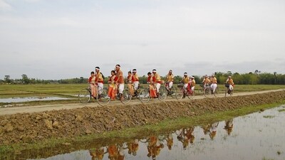 The second day is known as Manuh (human) Bihu. On this day, people wear new clothes and visit their relatives to exchange greetings and seek blessings from the elders.&nbsp; (Pixabay)