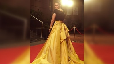 For her hairdo, Neha Dhupia's hairstylist gave her the sleek mid-high bun. (Instagram/@nehadhupia) For her hairdo, Neha Dhupia's hairstylist gave her the sleek mid-high bun. (Instagram/@nehadhupia)