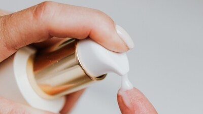 Best moisturizer for oily skin are those that are non sticky and non greasy. (Pexels) Best moisturizer for oily skin are those that are non sticky and non greasy. (Pexels)