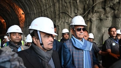 Union minister Nitin Gadkari, J&K LG Manoj Sinha inspect the construction work of Asia’s longest bi-directional Zojila Tunnel, at Baltal, east of Srinagar. (Waseem Andrabi /Hindustan Times)
