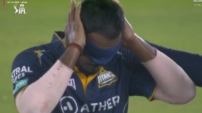 Yash Dayal was all over the place after failing to defend 28 off 5 balls. (Screengrab) Yash Dayal was all over the place after failing to defend 28 off 5 balls. (Screengrab)