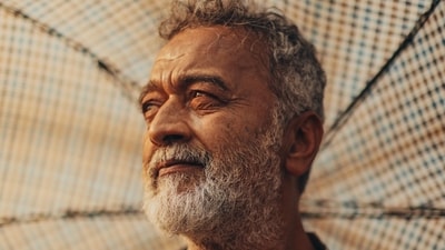 Singer Lucky Ali apologised after hurting sentiments of 'Hindu brothers.' Singer Lucky Ali apologised after hurting sentiments of 'Hindu brothers.'