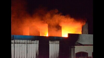The fire broke out on the first floor of the building and spread to the ground floor. (Manish Kalia/HT Photo) The fire broke out on the first floor of the building and spread to the ground floor. (Manish Kalia/HT Photo)