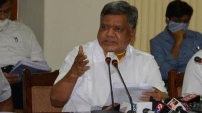 Jagadish Shettar was chief minister from July 2012 to May 2013 and has also served as the state's revenue and industries ministers. (HT PHOTO.) Jagadish Shettar was chief minister from July 2012 to May 2013 and has also served as the state's revenue and industries ministers. (HT PHOTO.)