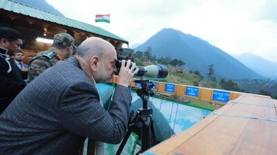Home Minister Amit Shah reviewed military preparedness on the Kibithoo LAC on Monday Home Minister Amit Shah reviewed military preparedness on the Kibithoo LAC on Monday