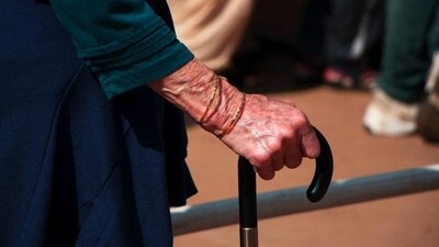 Maharashtra with an estimated population of 125 million has an elderly population share of 11.7%, which is higher than the national average of 10%. Maharashtra with an estimated population of 125 million has an elderly population share of 11.7%, which is higher than the national average of 10%.