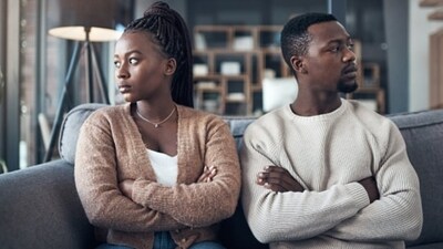 Lack of communication: If one person is always initiating the conversation and the other person doesn't seem interested in talking or doesn't respond, it could be a sign of a one-sided relationship. (Unsplash)