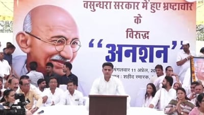 Rajasthan Congress leader Sachin Pilot on a day-long fast in Jaipur on Tuesday. (HT Photo) Rajasthan Congress leader Sachin Pilot on a day-long fast in Jaipur on Tuesday. (HT Photo)