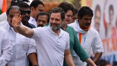 Congress leader Rahul Gandhi waves at supporters as Priyanka Gandhi Vadra looks on during a roadshow in Wayanad. (Twitter/Congress) Congress leader Rahul Gandhi waves at supporters as Priyanka Gandhi Vadra looks on during a roadshow in Wayanad. (Twitter/Congress)