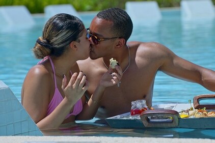 Marshall and Jackie in Love is Blind. (Netflix) Marshall and Jackie in Love is Blind. (Netflix)