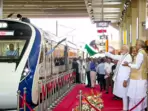 Prime Minister Narendra Modi flagging off the Gandhinagar-Mumbai Vande Bharat Express train. (File)