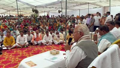 Haryana chief minister Manohar Lal Khattar speaks during a public programme, at Bagpur Khurd village, in Palwal on Wednesday. (ANI)