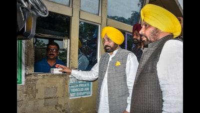 Punjab chief minister Bhagwant Mann during closing of the Samana toll plaza in Patiala on Wednesday. (PTI) Punjab chief minister Bhagwant Mann during closing of the Samana toll plaza in Patiala on Wednesday. (PTI)