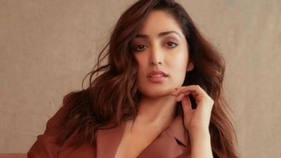 Yami Gautam spoke about people's obsession with others' faces. Yami Gautam spoke about people's obsession with others' faces.