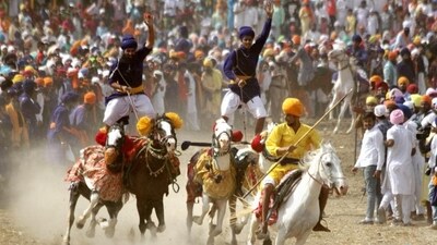 Bathinda in Punjab is a great place to celebrate Baisakhi with its rich cultural heritage, warm hospitality, and vibrant festivities including traditional Punjabi music, dance, and food. The Talwandi Sabo Gurudwara is a popular destination during the festival, along with the Baisakhi Mela featuring cultural performances and tasty Punjabi cuisine. (File photo)