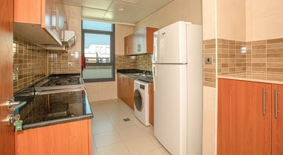 Double door Samsung refrigerators ensure your fridge is spacious and can store a lot of items. (Pexels)