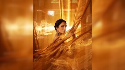 Sobhita Dhulipala puts her best foot forward as she turns muse for Sureena Chowdhri.&nbsp; (Instagram/@sobhitad)