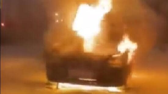 The incident was reported at around 11:35 pm at Undri Pisoli near the Dharmavat petrol pump. (HT PHOTO)