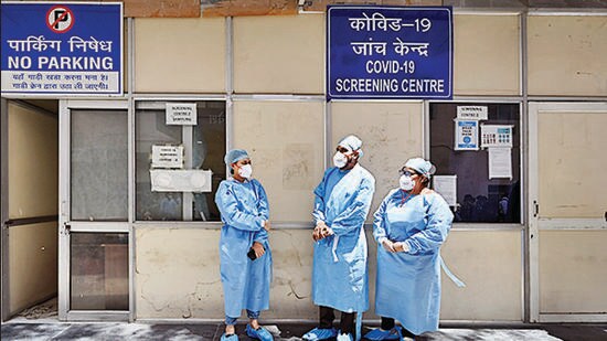 There was also a revision in the hospital room rent. The rent of a general room was increased to ₹1,500 from ₹1,000 and that of a semi-private ward to ₹3,000 from ₹2,000; the rent of a private room was increased from ₹3,000 to ₹4,500. (HT Photo)