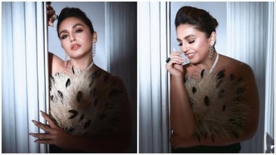 The bold and beautiful Huma Qureshi has a strong style game and her Instagram handle has proof. Give her any outfit and she will bring the best out of it. She often makes headlines not just for her incredible performance in films but also for her incredible style sense. The Gangs of Wasseypur actor recently attended an award show wearing a dramatic feathered dress. (Instagram/@iamhumaq) The bold and beautiful Huma Qureshi has a strong style game and her Instagram handle has proof. Give her any outfit and she will bring the best out of it. She often makes headlines not just for her incredible performance in films but also for her incredible style sense. The Gangs of Wasseypur actor recently attended an award show wearing a dramatic feathered dress. (Instagram/@iamhumaq)