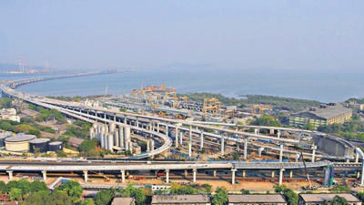 Mumbai, India - March 11, 2023: A view of the ongoing work of Sewri-Nhava Sheva Mumbai Trans-Harbour Link (MTHL) Road project, at Sewri, in Mumbai, India, on Saturday, March 11, 2023. (Photo by Bhushan Koyande/HT Photo) (HT PHOTO)