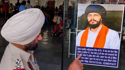 Punjab police have put up ‘Amritpal Singh Wanted’ posters at various public places, including railway stations, in Gurdaspur and Batala. (PTI) Punjab police have put up ‘Amritpal Singh Wanted’ posters at various public places, including railway stations, in Gurdaspur and Batala. (PTI)