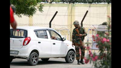 Soldiers checking vehicles near the Cantonment after the firing incident in Bathinda (HT Photo/Sanjeev Kumar) Soldiers checking vehicles near the Cantonment after the firing incident in Bathinda (HT Photo/Sanjeev Kumar)