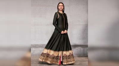 Aditi Rao Hydari shares her excitement about wearing the designer after a long time and wrote, "In @anand.kabra after sooooooo long!." (Instagram/@aditiraohydari) Aditi Rao Hydari shares her excitement about wearing the designer after a long time and wrote, "In @anand.kabra after sooooooo long!." (Instagram/@aditiraohydari)
