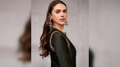 Aditi Rao Hydari wore jhumkas that matched the intricate embroidery work on her suit. (Instagram/@aditiraohydari) Aditi Rao Hydari wore jhumkas that matched the intricate embroidery work on her suit. (Instagram/@aditiraohydari)