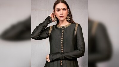 Posing gracefully for the camera, Aditi Rao Hydari did pure justice to the ensemble. (Instagram/@aditiraohydari) Posing gracefully for the camera, Aditi Rao Hydari did pure justice to the ensemble. (Instagram/@aditiraohydari)