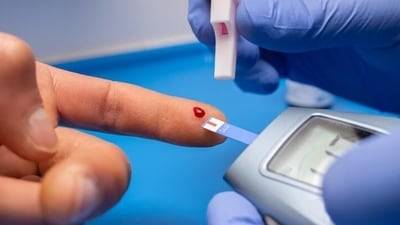 Persistent high blood sugar levels in the blood even if they are in prediabetes range, can cause nerve damage. (Freepik) Persistent high blood sugar levels in the blood even if they are in prediabetes range, can cause nerve damage. (Freepik)
