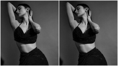 “Slow jazz playing in the bg,” Mouni captioned her pictures. Disha Patani dropped by and complimented Mouni, as she wrote, “Hotness.” (Instagram/@imouniroy) “Slow jazz playing in the bg,” Mouni captioned her pictures. Disha Patani dropped by and complimented Mouni, as she wrote, “Hotness.” (Instagram/@imouniroy)