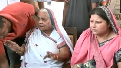 Shanti Devi, mother of Umesh Pal along with her daughter-in-law and Pal's wife Jaya Devi. (ANI) Shanti Devi, mother of Umesh Pal along with her daughter-in-law and Pal's wife Jaya Devi. (ANI)