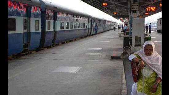 Ambala division took over the day-to-day affairs of the Chandigarh station from Indian Railway Stations Development Corporation (IRSDC) on April 1, 2022. (HT File Photo)