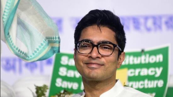 The CBI and ED should question TMC national general secretary Abhishek Banerjee in bribe-for-job scam, Calcutta high court said. (ANI)