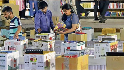Book lovers can pick and choose from over 10 lakh carefully curated new and pre-owned books available in multiple genres (HT Photo) Book lovers can pick and choose from over 10 lakh carefully curated new and pre-owned books available in multiple genres (HT Photo)