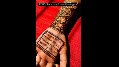 Bride's unique relationship timeline mehendi. (Instagram/@Disha Tumkar) Bride's unique relationship timeline mehendi. (Instagram/@Disha Tumkar)