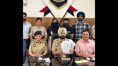 Pick-up truck driver held with 4.5kg opium in Ludhiana
