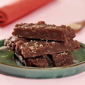 Ragi barfi is a delectable dessert made from finger millet flour, also known as ragi flour. (Pinterest) Ragi barfi is a delectable dessert made from finger millet flour, also known as ragi flour. (Pinterest)