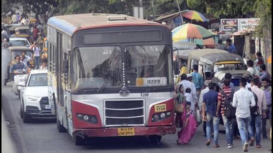 Public transport buses of PMPML have at least 20 recurring snags, according to an inspection carried out by Aam Aadmi Party (AAP) between March 23 to April 7. (HT FILEAA)