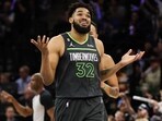 Minnesota Timberwolves center Karl-Anthony Towns (32) 