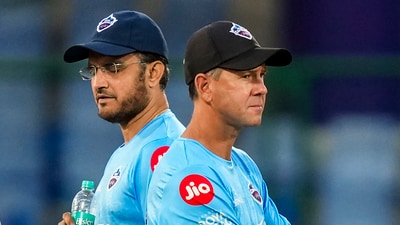 Sourav Ganguly (L) with Ricky Ponting (PTI) Sourav Ganguly (L) with Ricky Ponting (PTI)